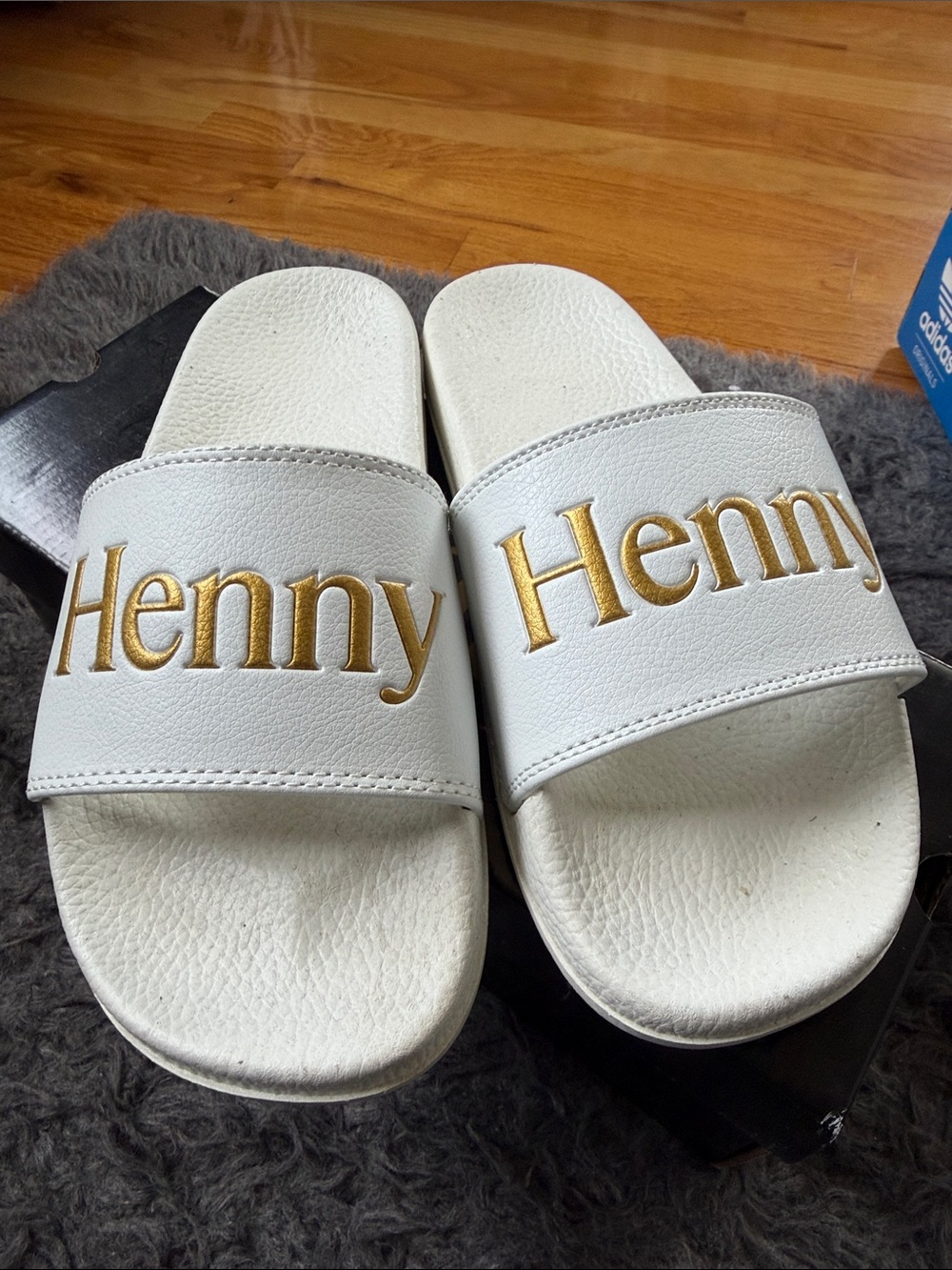 Henny Beach /Pool slide